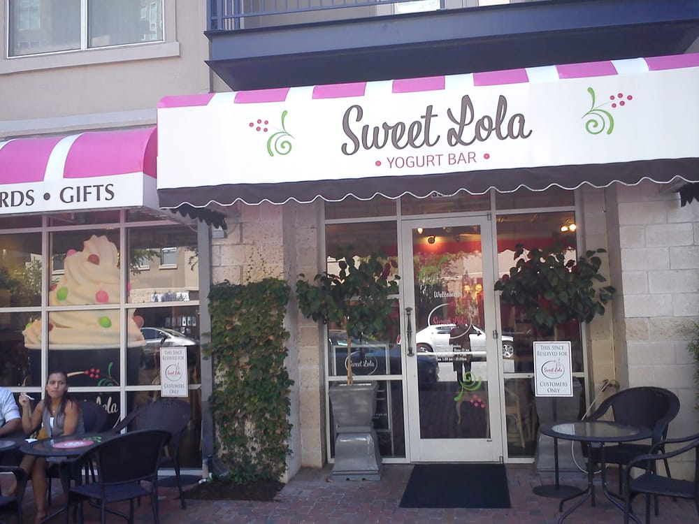 sweet lola yogurt bar photo